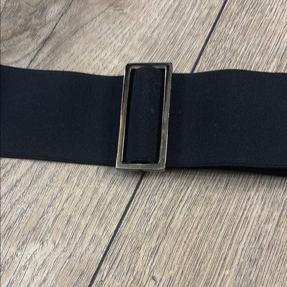 Black and White Camouflage Belt with Adjustable Fit - Picture 3 of 6